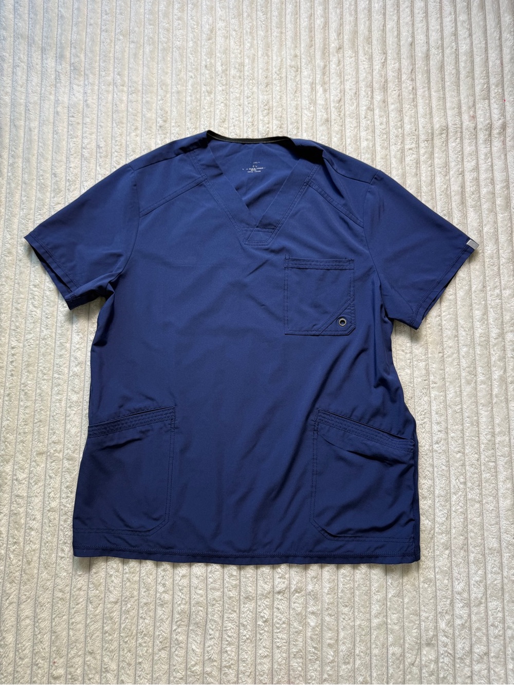 Ododos CK900A Women's Navy Solid V-Neck Medical Scrub Top Size L Poly Blend